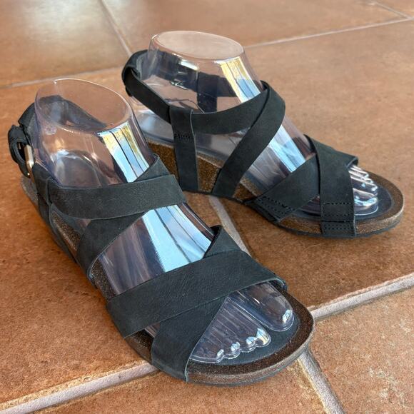 Teva Matte Black Mahonia Cork Sole Wedge Cross Strap Sandals w Buckles size 7 - Picture 4 of 16